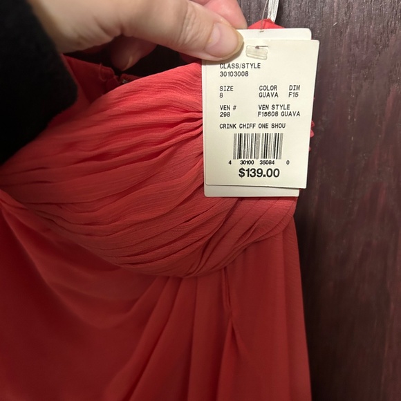 David's Bridal Short one shoulder Gown in Guava NEW with tags - Picture 4 of 4